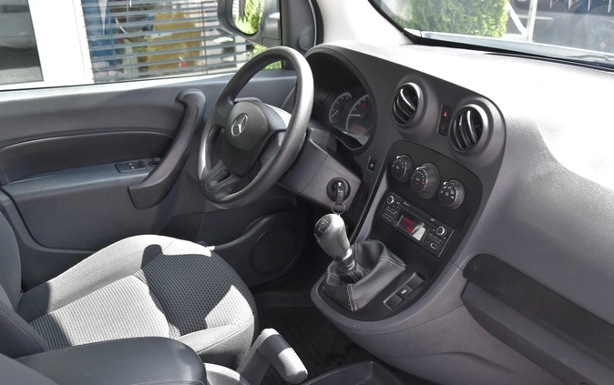 Mercedes-Benz Citan cena 38999 przebieg: 177840, rok produkcji 2015 z Łochów małe 254